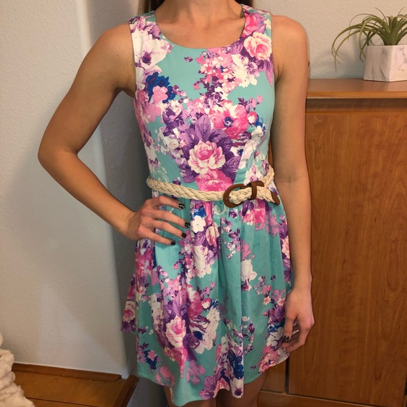 City Studio Dresses & Skirts - City Studio Floral Dress